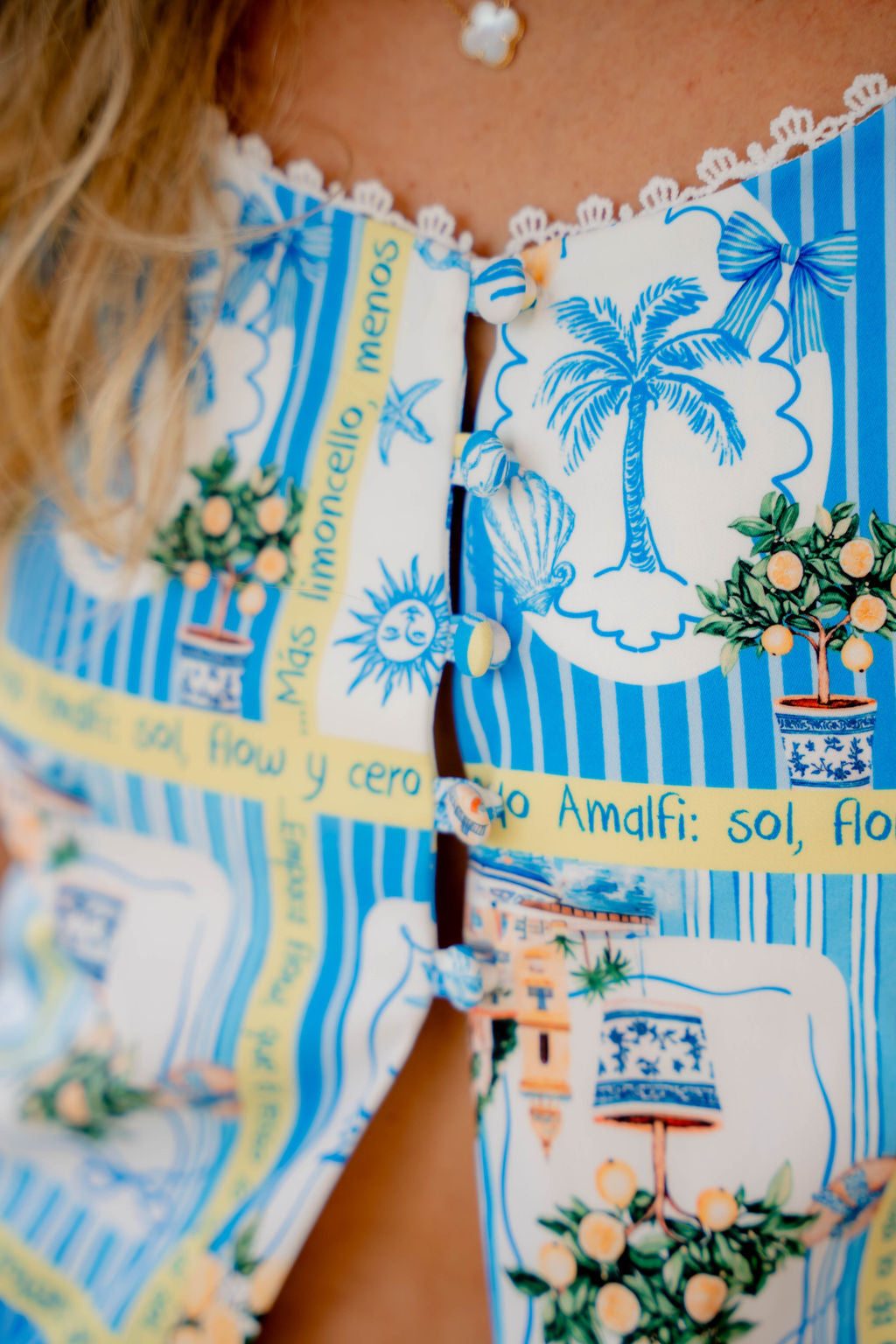 A )Amalfi Dream SET